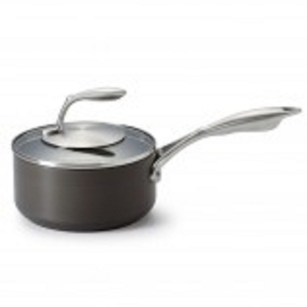 Tupperware Chef Series II 2.6QT Saucepan with Glass Cover Harder Than Steel NEW!